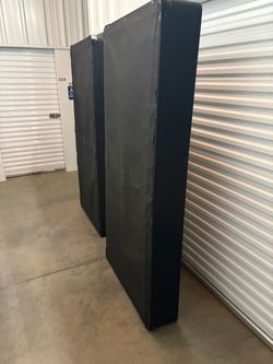 Ashley Box Spring Foundations Twin XL(Split-King)