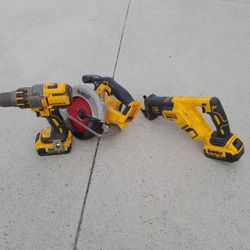 Hammer drill, 2 Batteries (4) Soso