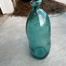Decorative Vase 