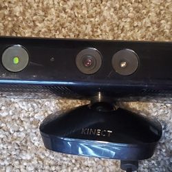 XBOX 360 KINECT