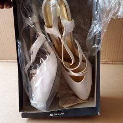 Apostrophe Heels Size 9.5