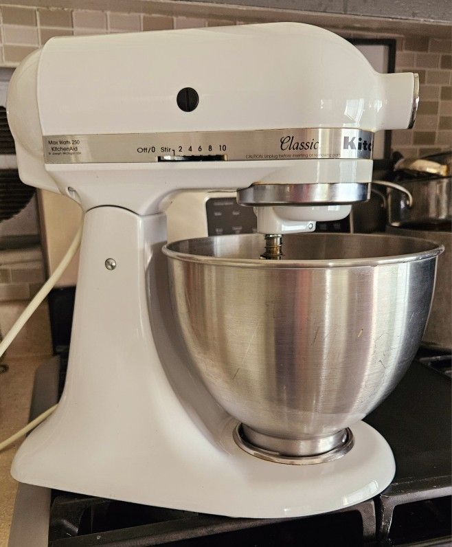 Kitchen Aid Mixer Classic