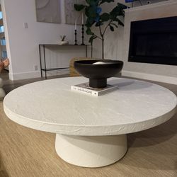 Gorgeous, Crate And Barrel Coffee Table For Sale