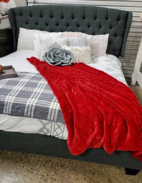 Brand New Queen Size Charcoal Upholstered Platform Bed Frame (New In Box)