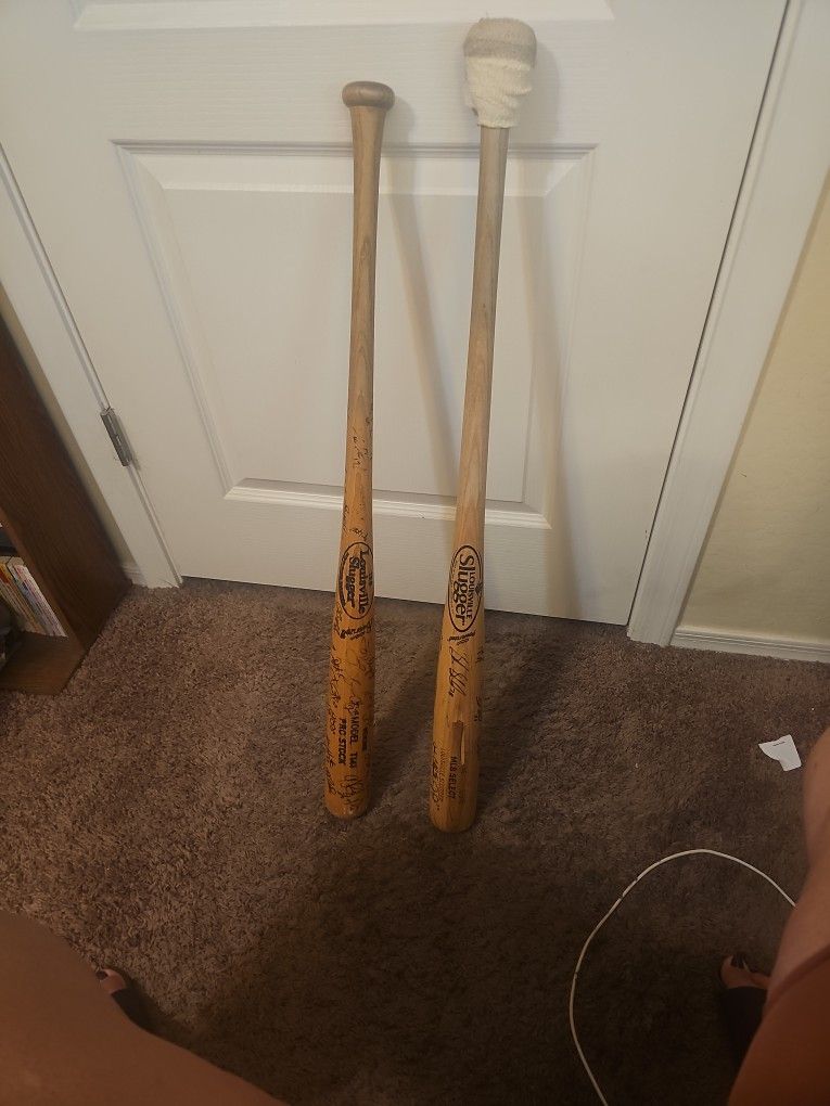AZ Diamondback Signed Bats