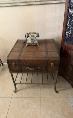 Vintage living room table.