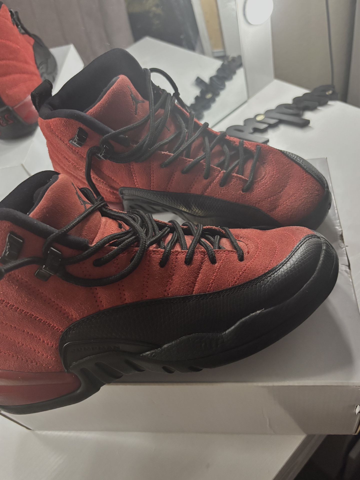 Jordan 12 Size 7