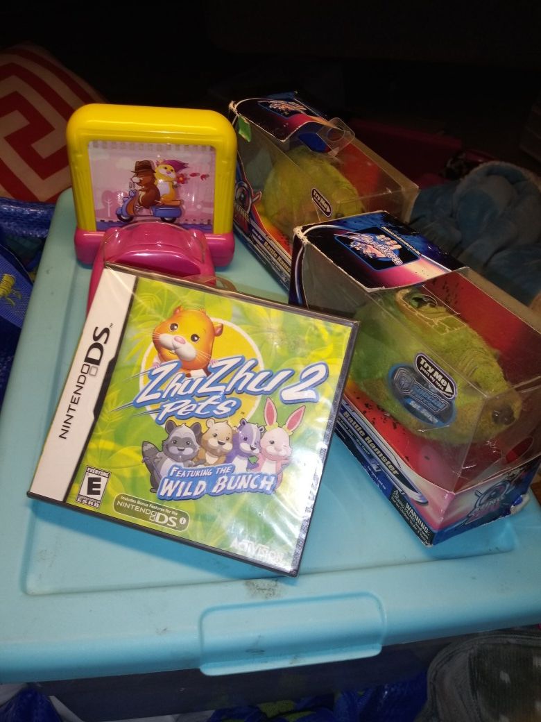MAGICAL HAMSTER BATTLE HAMSTER MOVUE CENTER & NINTENDO DS GAME