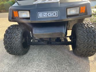 EZ-GO Golf Cart