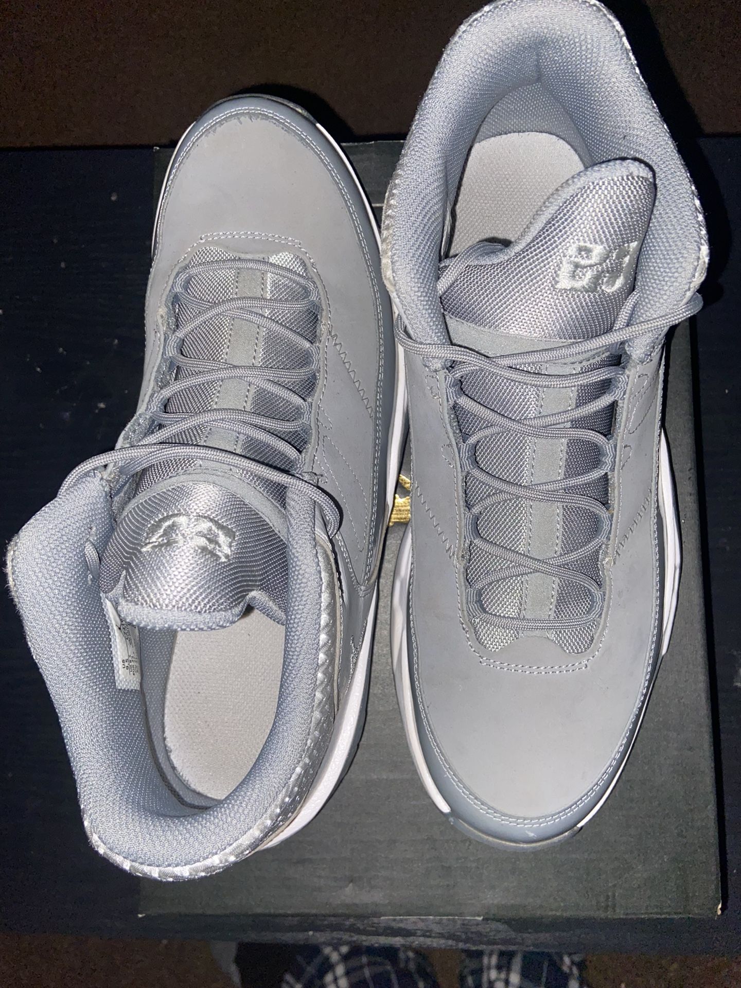 Air Jordan Max Aura 3 Grey Wolf Mens Size 9.5