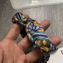 Woman Hair Accessorie From Sicily 