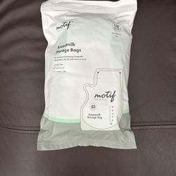 Motif Breastmilk Storage bags