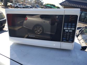 Sunbeam Countertop Microwave Oven