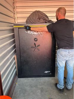 Dakota Bad Lands 39 long  safe