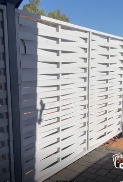 Premium Privacy Screens