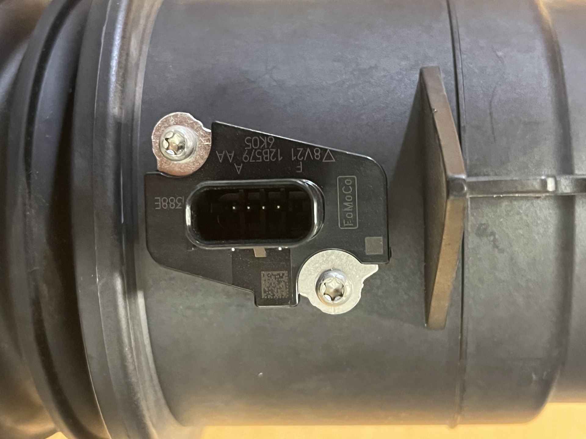 2015 Ford mustang 2.3 air intake and mass airflow sensors