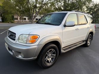 2004 Toyota Sequoia