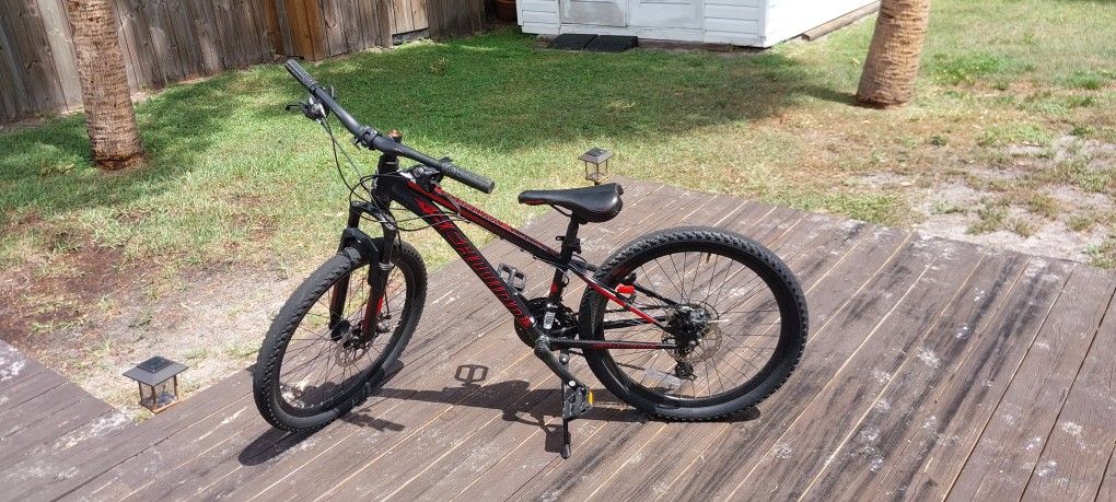 Schwinn Bonafide Men Women Mountain Bike
