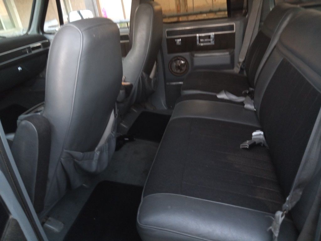 1987 Chevrolet Suburban