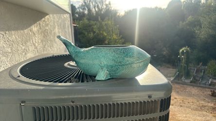Whale planter