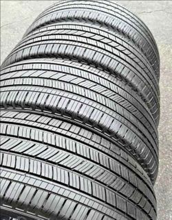 225/60R18 Michelin tires usadas en perfecta condición set of 4