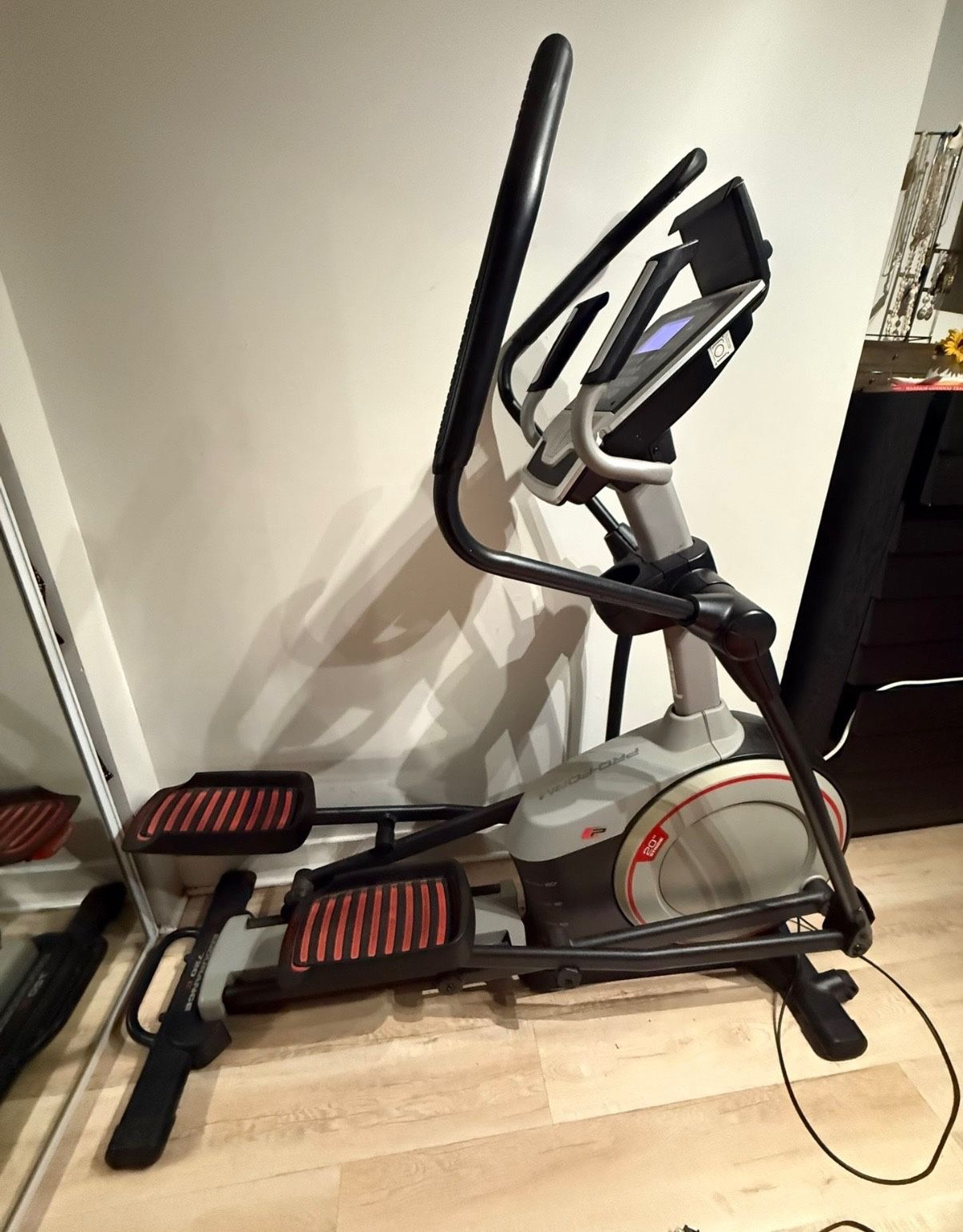 PROFORM ELLIPTICAL- WILL TAKE DECENT OFFER