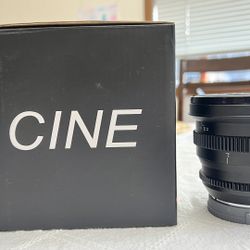 SLR Magic MicroPrime Cine 18mm T2.8 for Sony-E Mount 