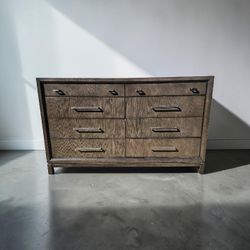 8 Drawer Dresser 