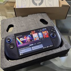 Legion Go S (Steam)- 32GB RAM, 1TB SSD