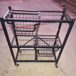 Kitchen storage rack with Wheels