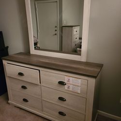 7 Piece Modern Bedroom Set