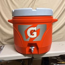Gatorade Water Filler