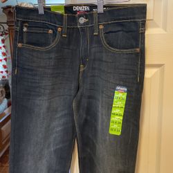 Levi’s Jean 32/34$15 Firm New