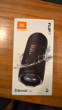 JBL FLIP 7 NEW IN BOX NEVER USED Bluetooth Speaker