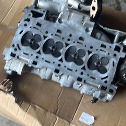 Jeep 2.0 Cylinder Head With Turbo