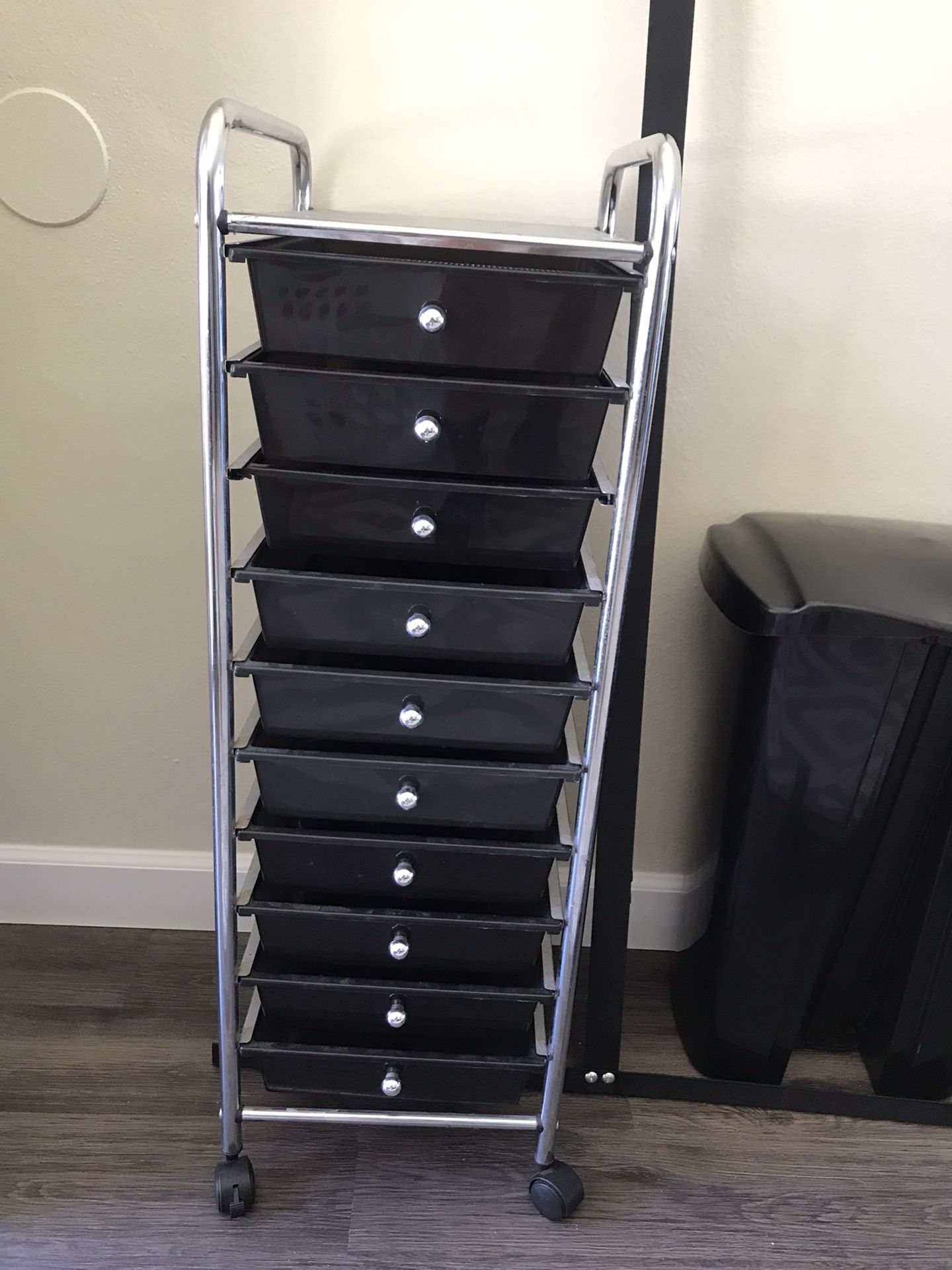 10 drawer rolling cart
