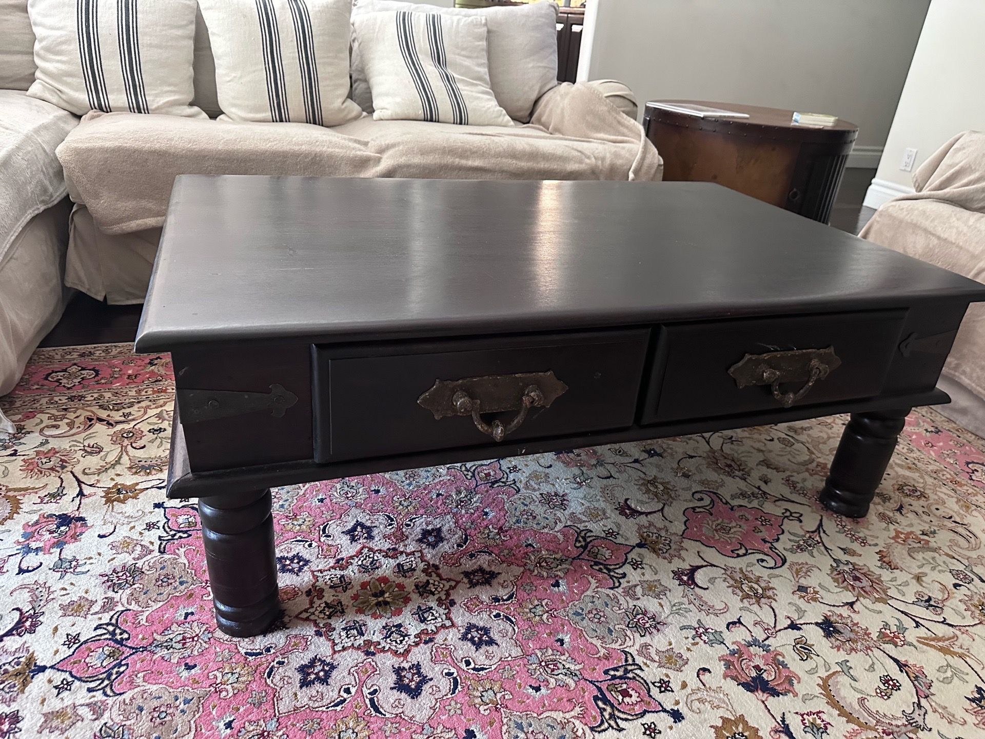 Quality solid wood coffee table for Sale in Pasadena, CA - OfferUp