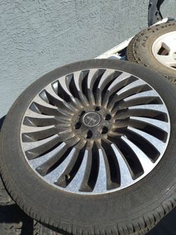 Lincoln Navigator Ultra Luxery Black Label Multi-Spoke Alloy Wheel and Tire - set