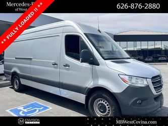 2023 Mercedes-Benz Sprinter 2500