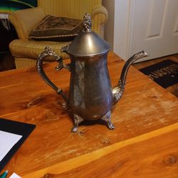  Vtg. Silver Plated Teapot.