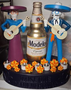 Modelo statue