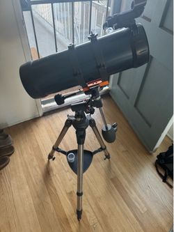 Newtonian Reflector Telescope with Equatorial Mount and Tripod