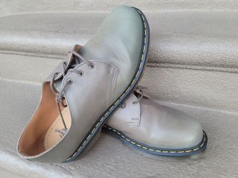 Dr. Martens Low Oxford Shoes size 12