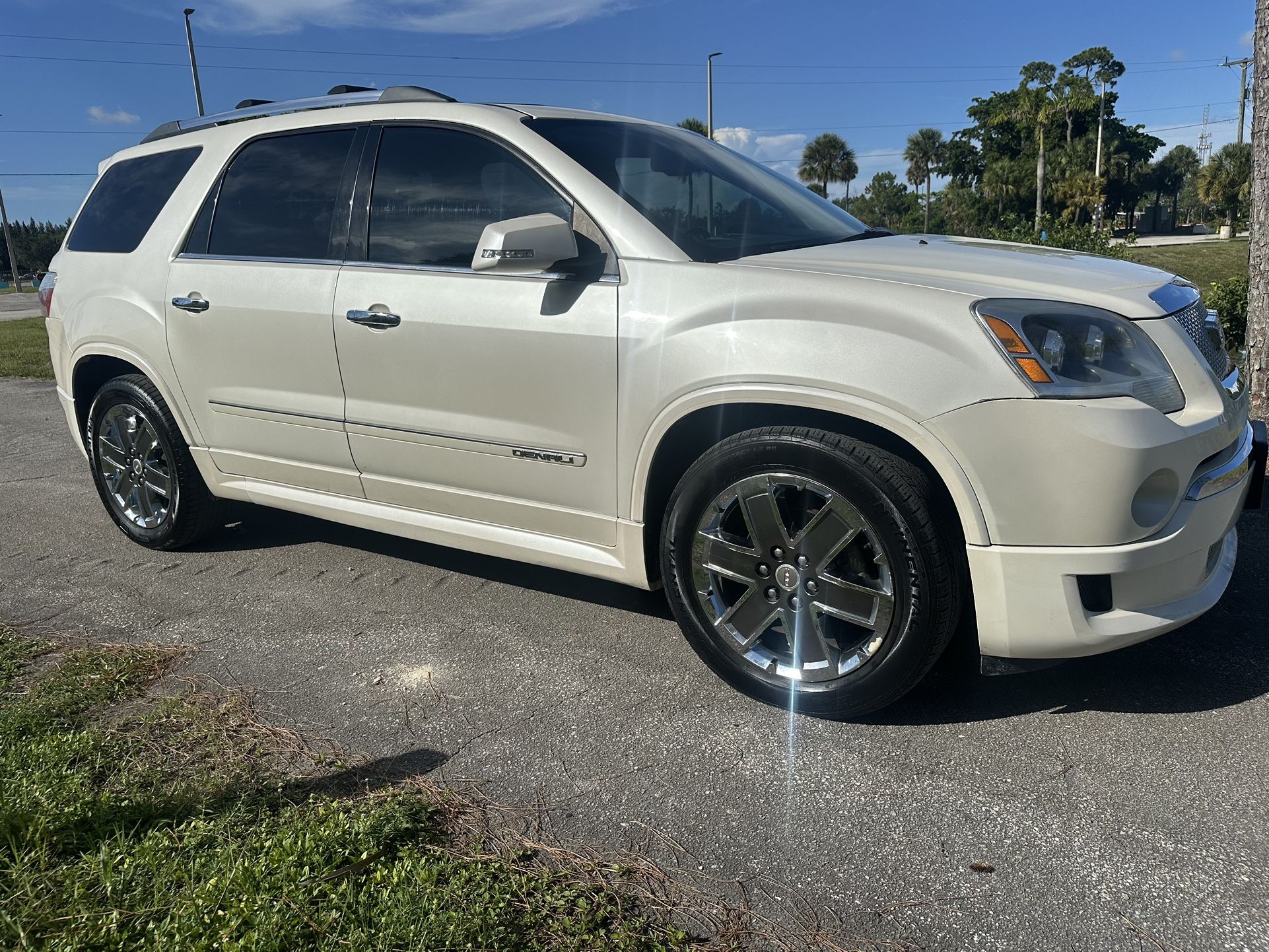 2013 GMC Acadia