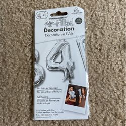 Silver #4 Balloons (7 Total)