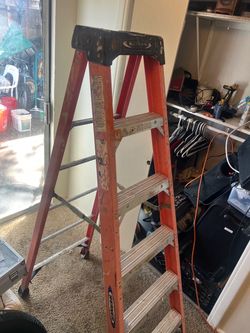 8-Foot ladder