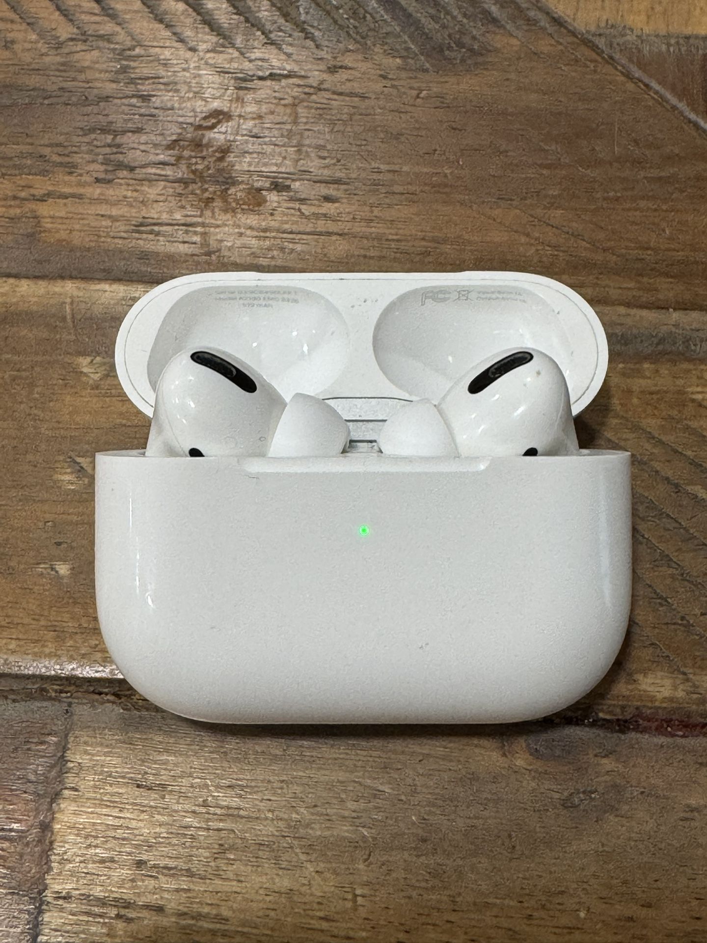 AirPods Pro’s w/ lightening connector