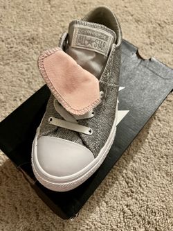 Girls Converse