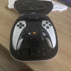 DUAL SENSE EDGE PLAYSTATION CONTROLLER