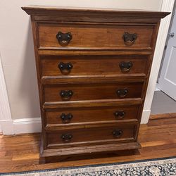 Antique Walnut Dresser / Chest of Drawers 